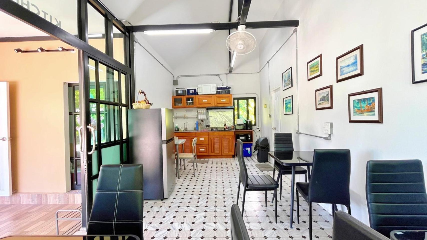Coco Pina Hotel Prachuap Khiri Khan Buitenkant foto