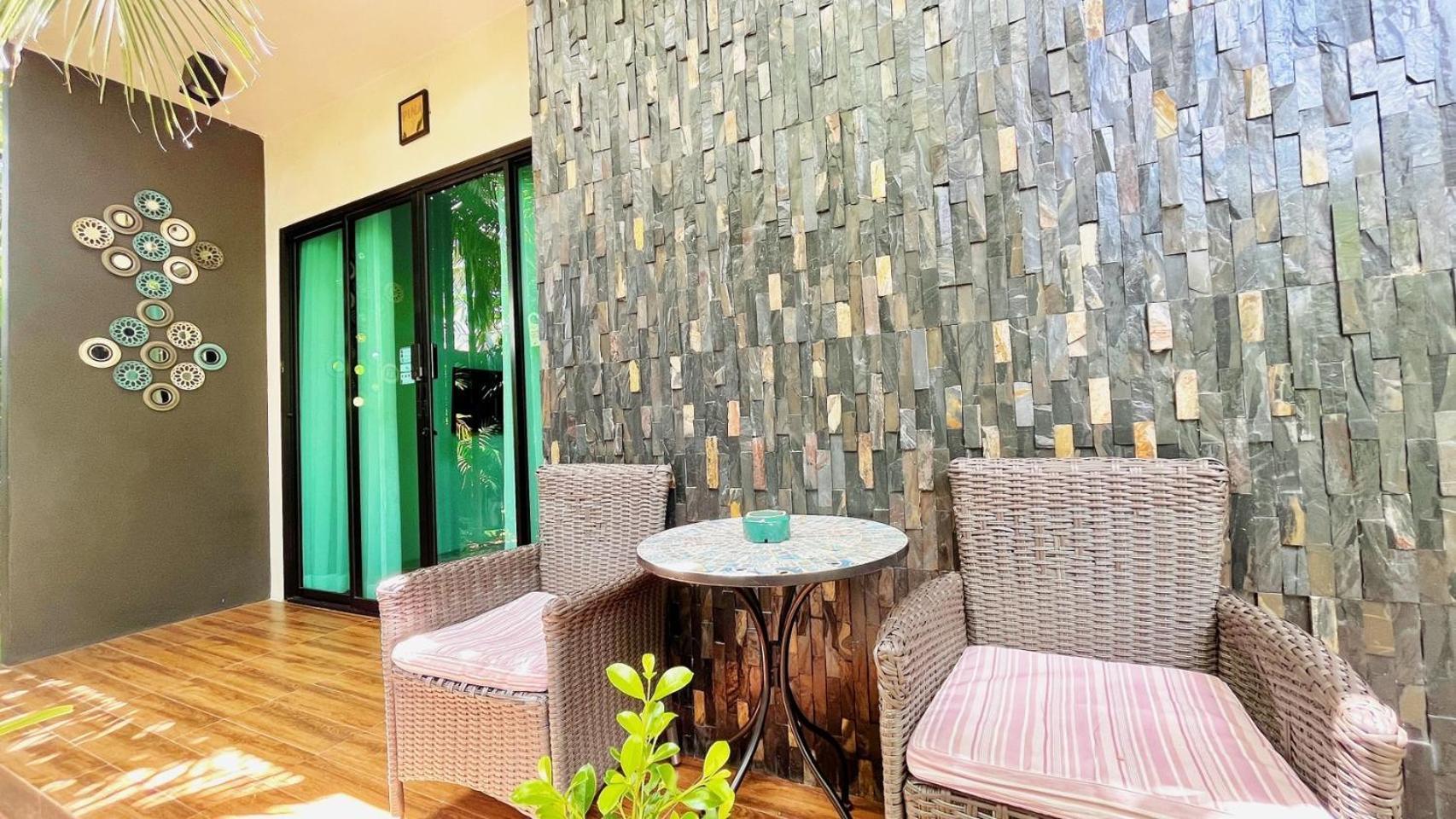 Coco Pina Hotel Prachuap Khiri Khan Buitenkant foto